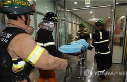 Sập trần ở Hàn Quốc, hàng chục người thương vong